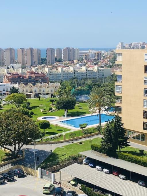 Alterhome Luminoso Estudio Con Piscina Y Maravillosas Vistas Torremolinos Zewnętrze zdjęcie